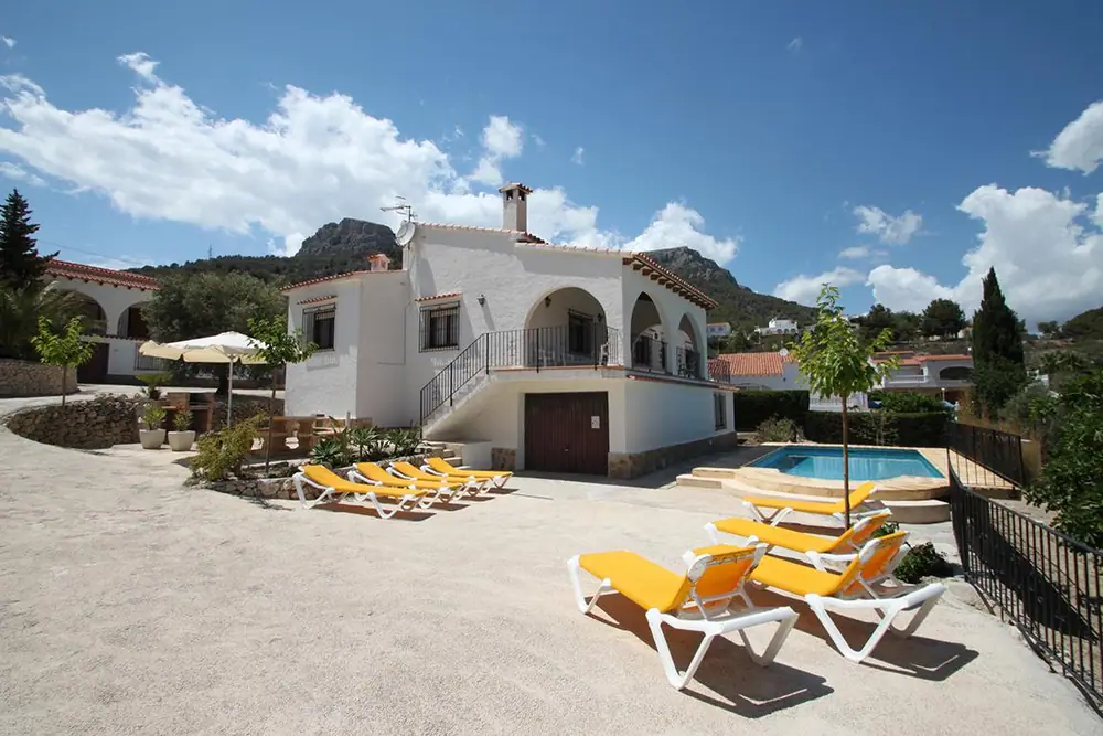 Villa’s Calpe met privézwembad – inclusief huurauto