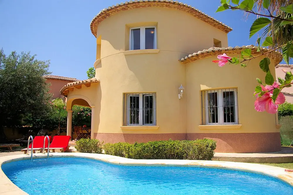 Villa’s Molins met privézwembad – inclusief huurauto