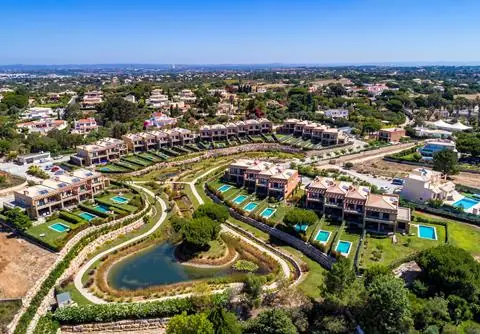Villa’s Vale de Milho Village